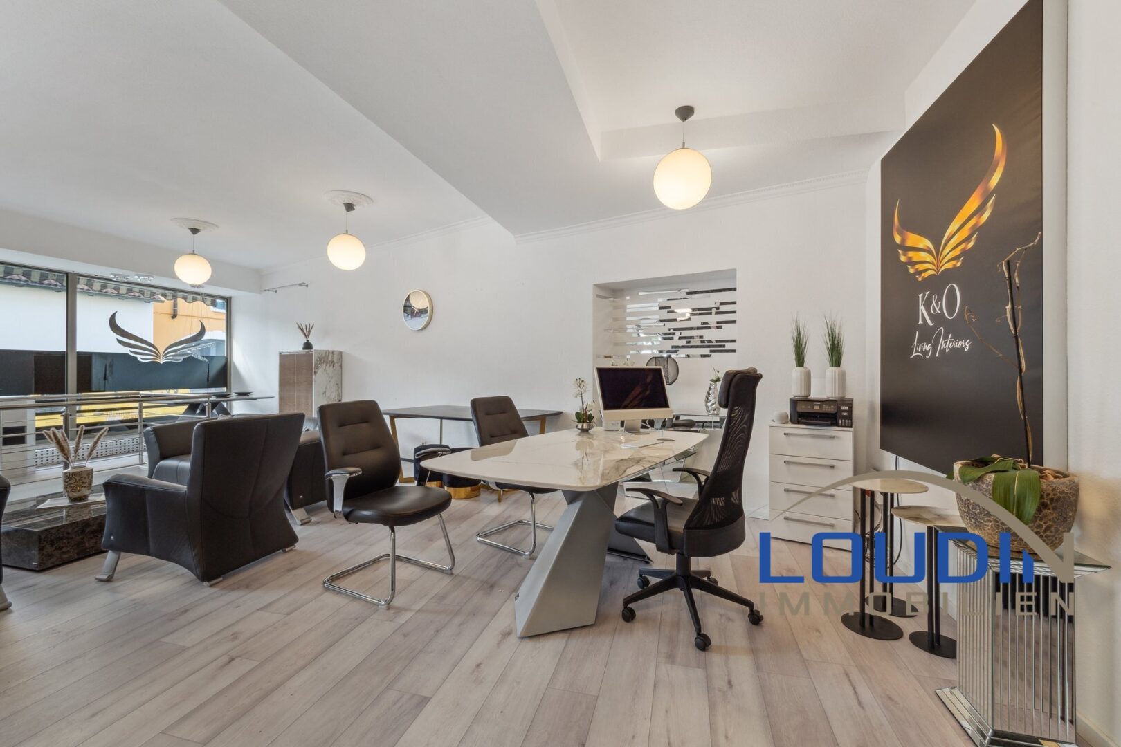 Verkaufsfläche/Büro