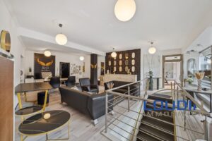 Verkaufsfläche/Büro