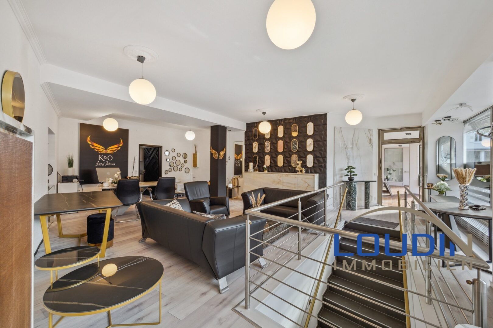 Verkaufsfläche/Büro