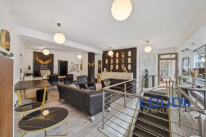 Verkaufsfläche/Büro