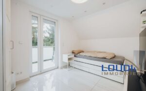 Zimmer 4 mit Balkon - OG