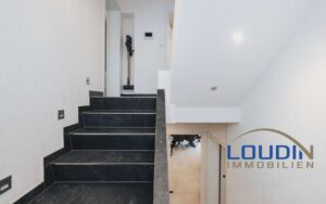 Treppenaufgang ins OG