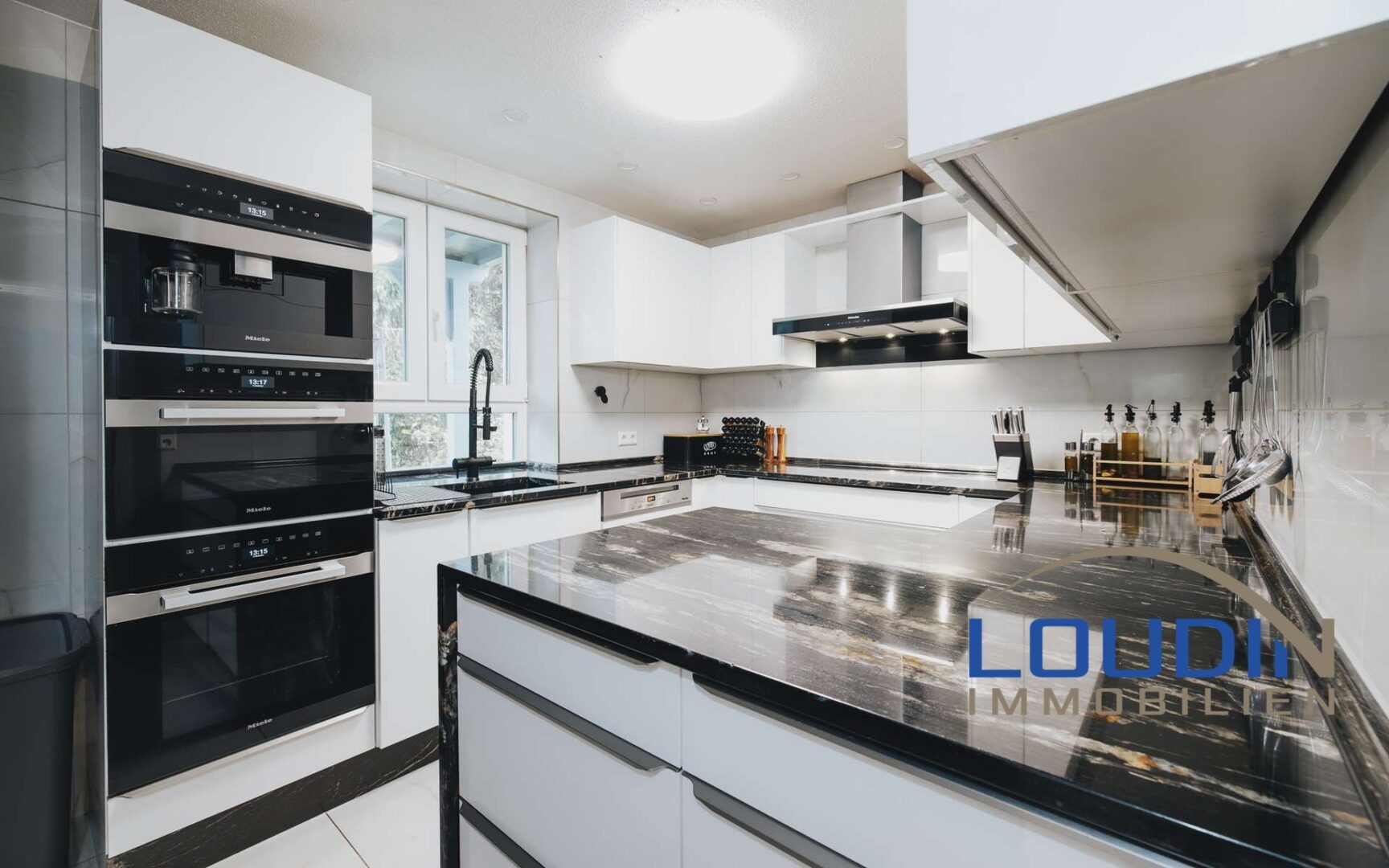 Küche inkl. EBK - EG