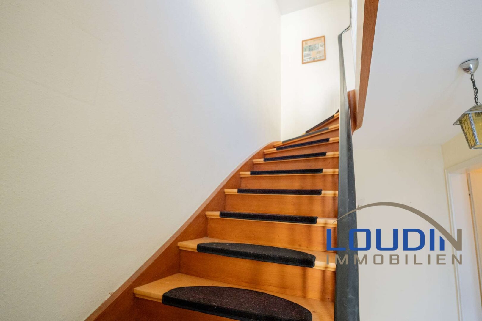 Treppenaufgang ins OG