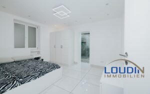 Zimmer 1 mit Bad en suite- EG