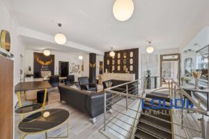 Verkaufsfläche/Büro