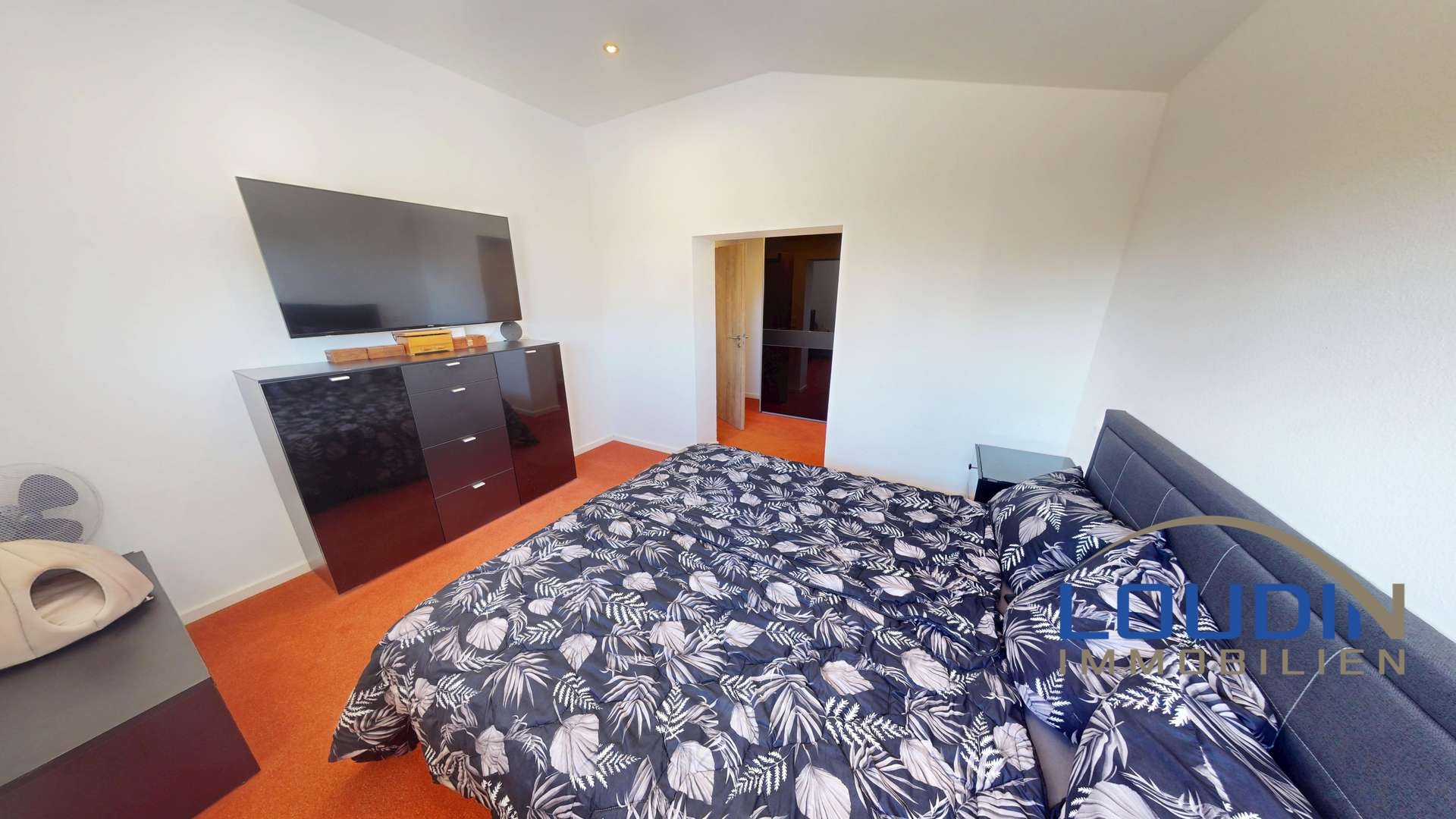 Schlafzimmer 1